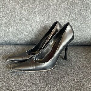 GUCCI heels black leather pointy size 8,5 designer vintage elegant party